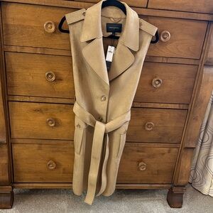 Banana Republic Camel Sleeveless Vest